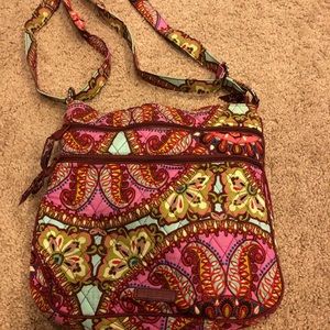 Vera Bradley Triple Zip Hipster Resort Medallion